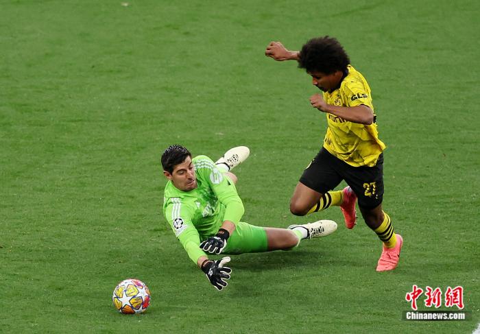 温布利再现欧冠记忆：皇马击败多特夺得队史第