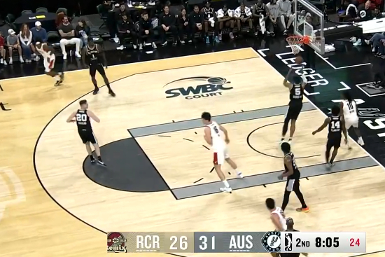 杨瀚森G联赛高效输出砍下12分5篮板2助攻