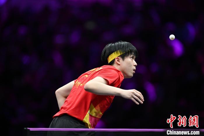 王楚钦3-0横扫莫雷加德，国乒女单包揽重庆冠军