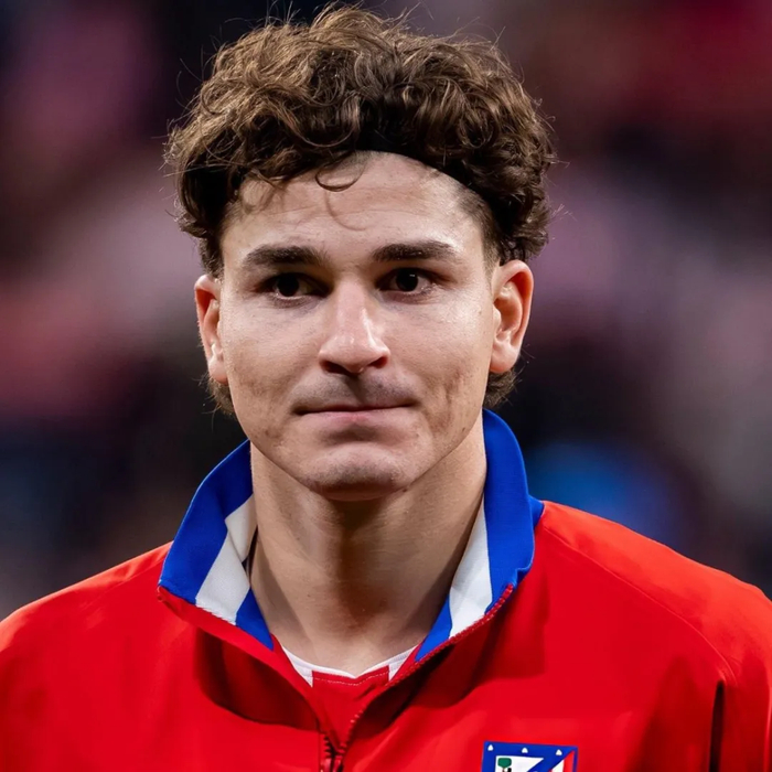 哲凯赖什世界杯庆功照引热议 阿森纳瞄准科法内