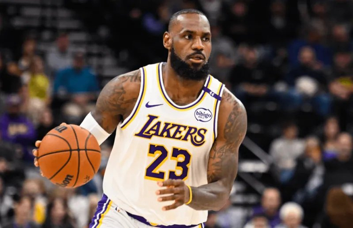 湖人惨败雷霆 里弗斯坦言被彻底打爆 伤病危机威