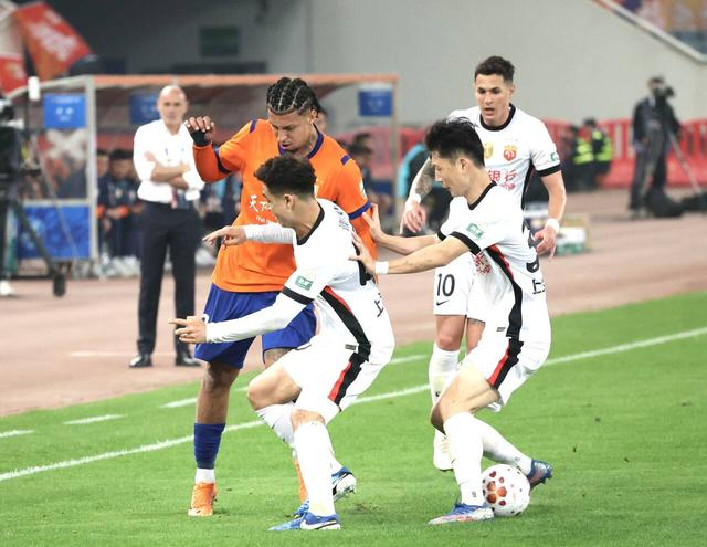 山东泰山1-1上海海港，宿茂臻赛后发布会分析战