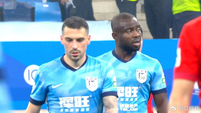 大连英博逆转河南队 毛伟杰吕焯毅成关键先生