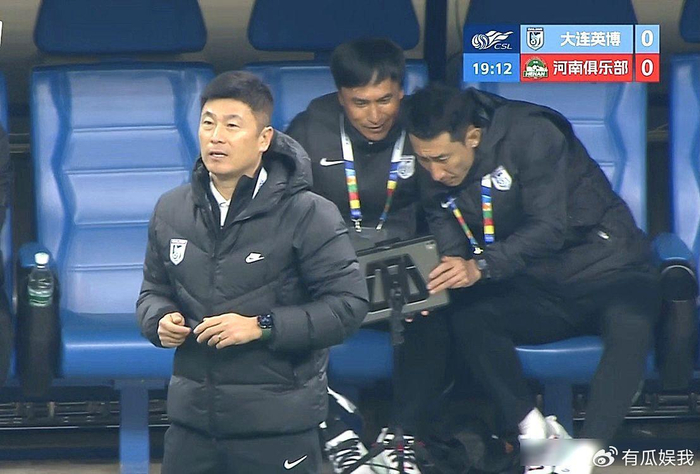 大连英博逆转河南队 毛伟杰吕焯毅成关键先生